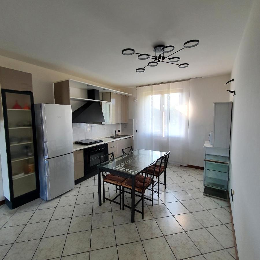סויאנו דל לאגו Appartamento Stropea Con Giardino Privato E Piscina מראה חיצוני תמונה