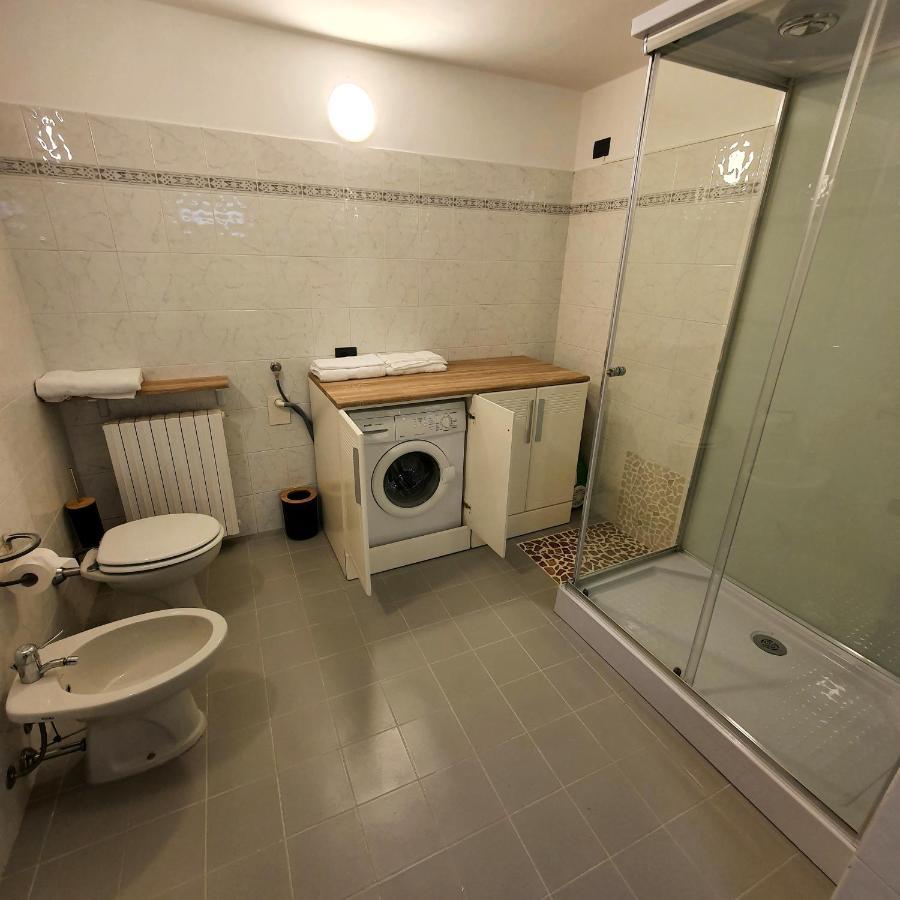 סויאנו דל לאגו Appartamento Stropea Con Giardino Privato E Piscina מראה חיצוני תמונה